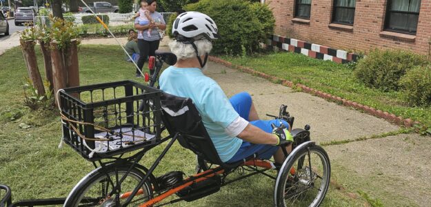 Takoma Park Resident Delivers Meals On His Tricycle